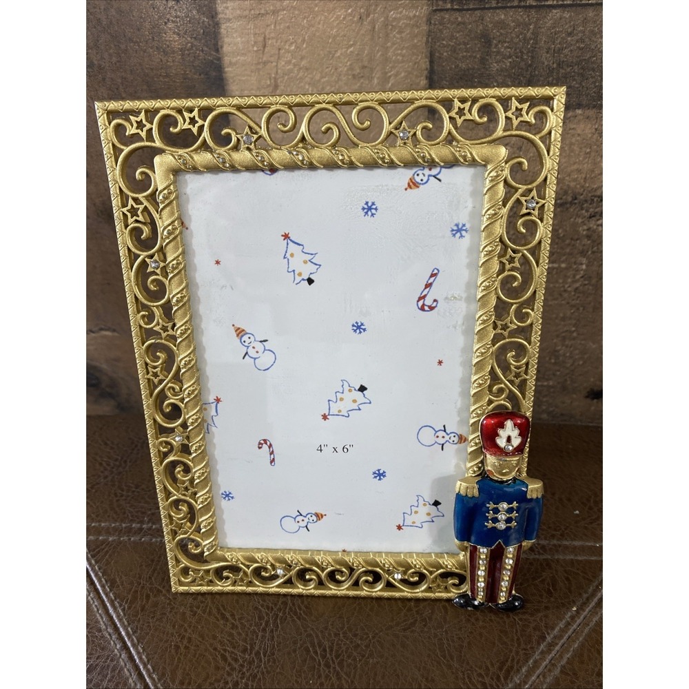 Vintage Christmas Nutcracker Photo Frame 4x6‎ Ornate Gold Scrollwork Table Decor